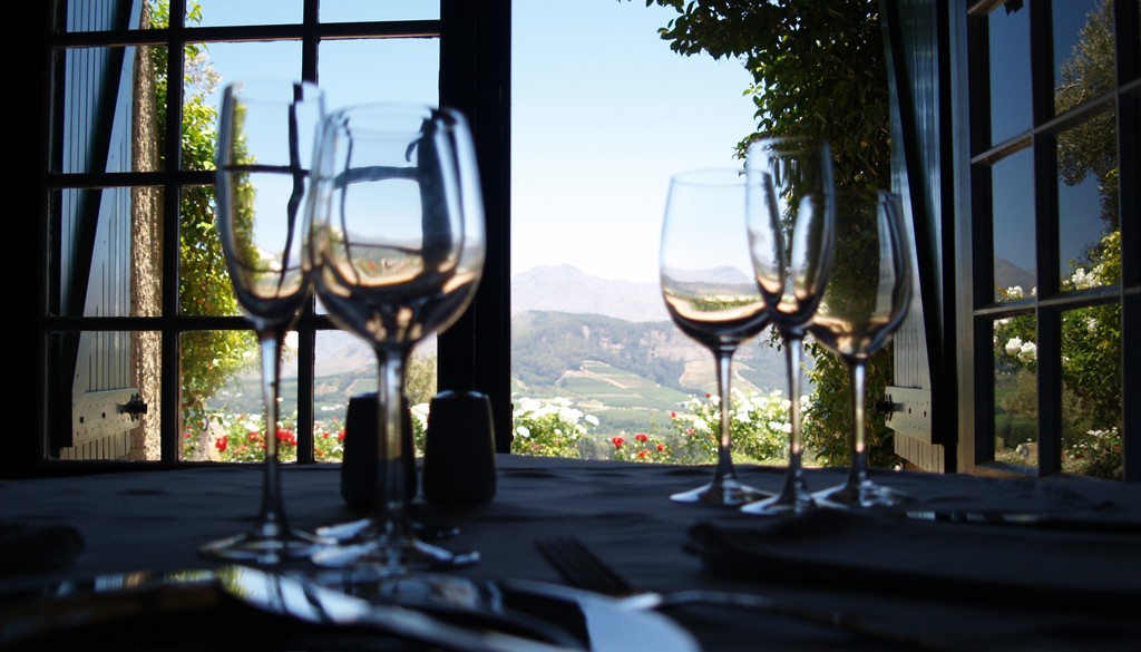 Cape Town: Cosmopolitan Africa Album | The Food & Leisure Guide