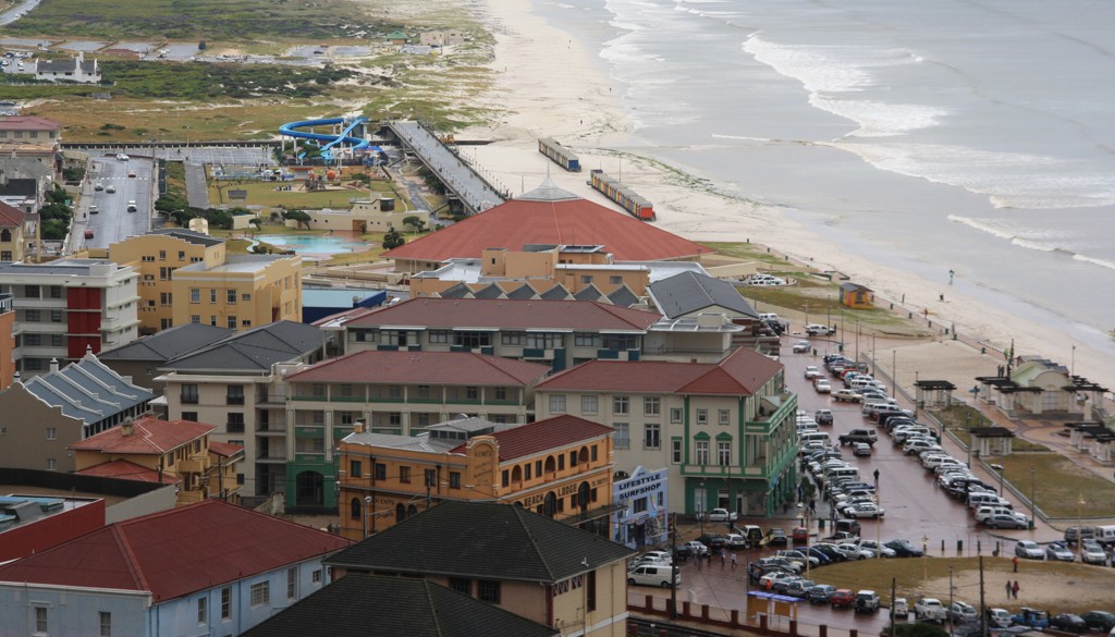 Cape Town: Cosmopolitan Africa Album | The Food & Leisure Guide