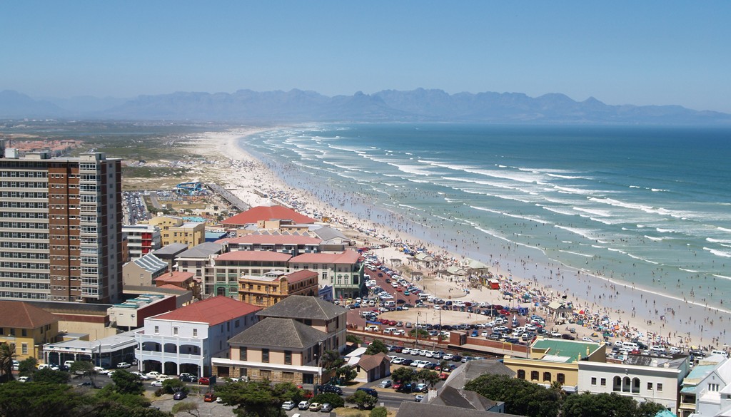 Cape Town: Cosmopolitan Africa Album | The Food & Leisure Guide