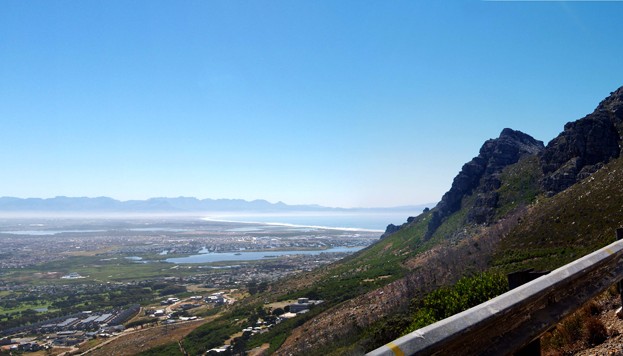 Cape Town: Cosmopolitan Africa Album | The Food & Leisure Guide