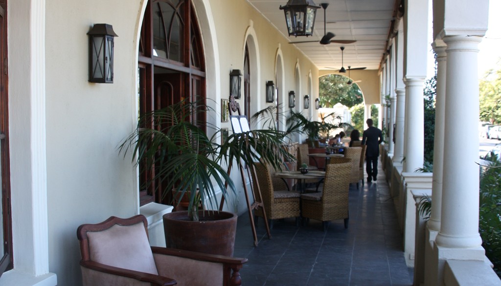 Cape Town: Cosmopolitan Africa Album | The Food & Leisure Guide