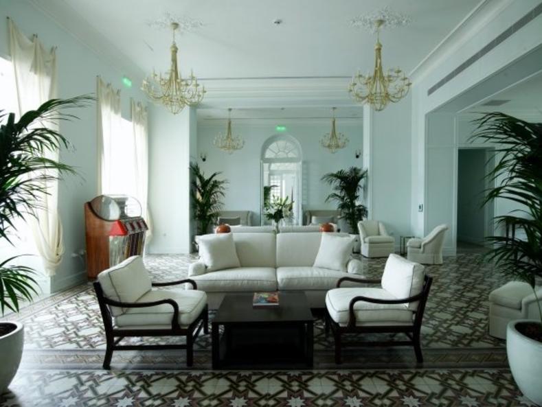 Poseidonion Grand- Σπέτσες: Το μέτρο στην πολυτέλεια Album | The Food & Leisure Guide