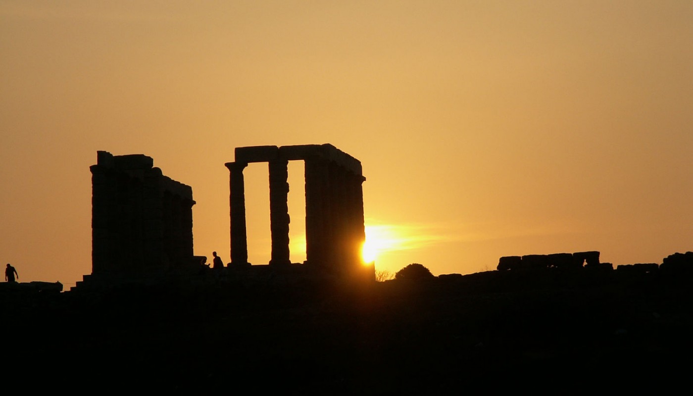 Σούνιο-Λαύριο: Μ’ ένα σμπάρο δυο τρυγόνια Album | The Food & Leisure Guide