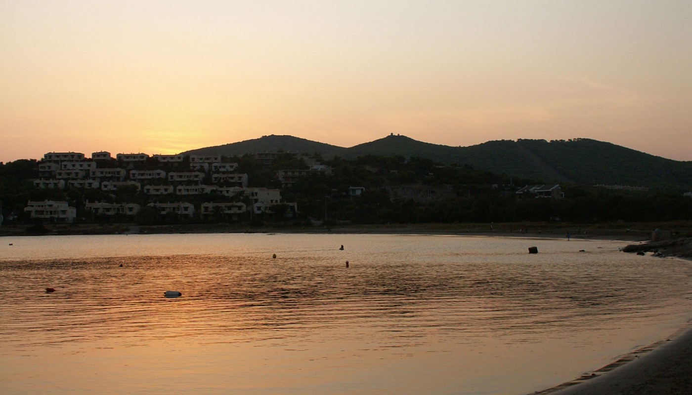 Σούνιο-Λαύριο: Μ’ ένα σμπάρο δυο τρυγόνια Album | The Food & Leisure Guide