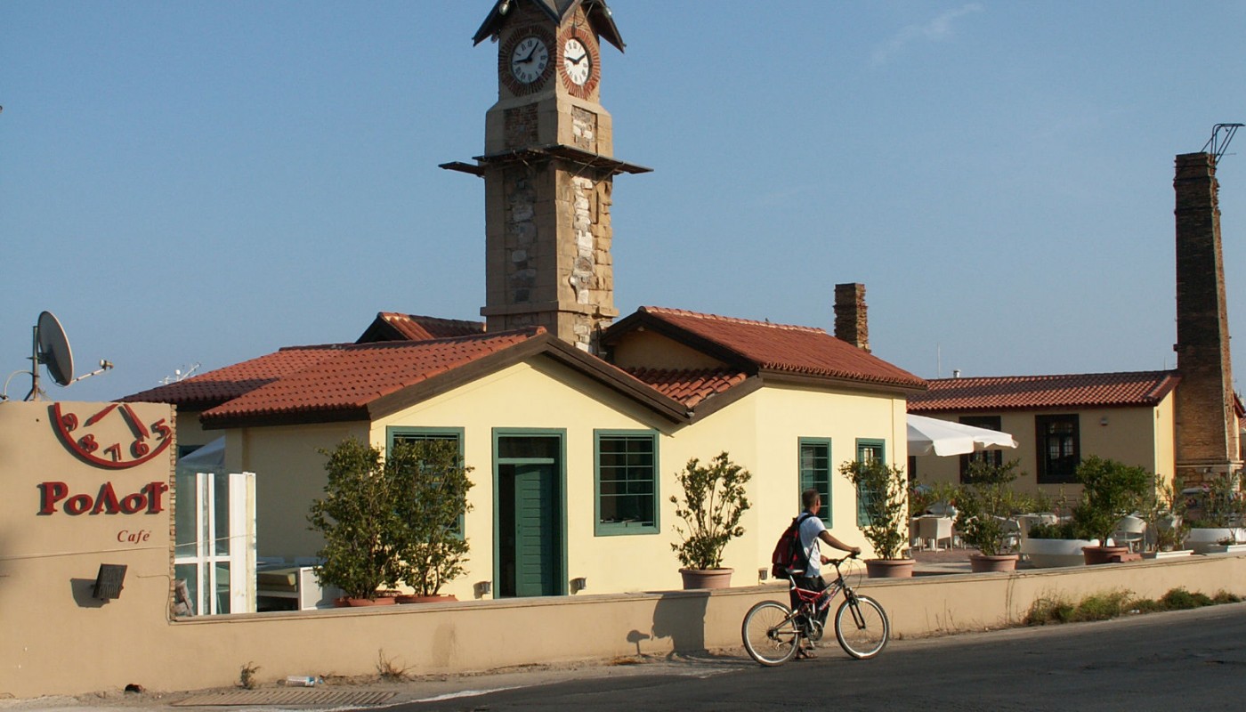 Σούνιο-Λαύριο: Μ’ ένα σμπάρο δυο τρυγόνια Album | The Food & Leisure Guide