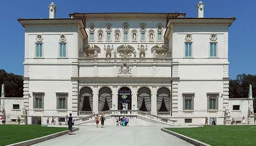 When in Rome, do as the Romans do! Album | The Food & Leisure Guide