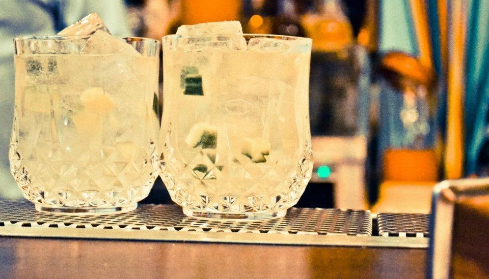Red carpet… shakers; Κι όμως έχουμε και μας αρέσει πολύ! Album | The Food & Leisure Guide