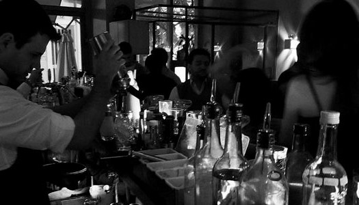 Red carpet… shakers; Κι όμως έχουμε και μας αρέσει πολύ! Album | The Food & Leisure Guide