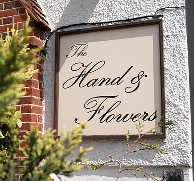 The Hand and Flowers: Αστέρια στην Αγγλική εξοχή Album | The Food & Leisure Guide