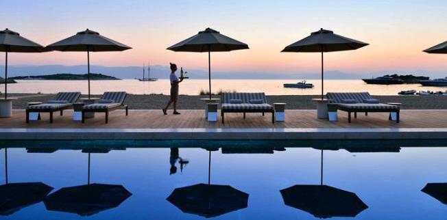 Amanzoe, ένα κορυφαίο resort στο Πόρτο Χέλι με βαριά υπογραφή Album | The Food & Leisure Guide