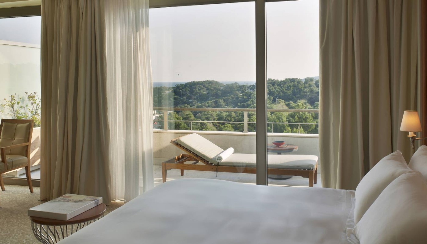 Astir Palace | The Food & Leisure Guide