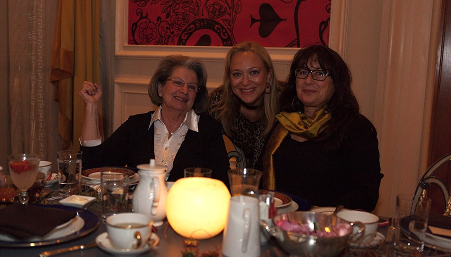 girls` only afternoon tea | The Food & Leisure Guide