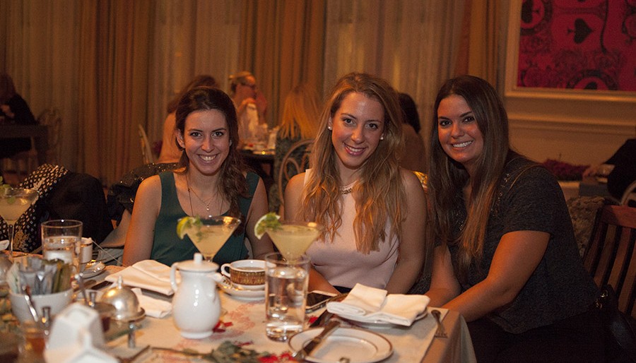 girls` only afternoon tea | The Food & Leisure Guide