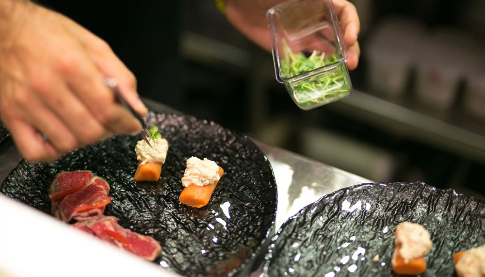 Nikkei Preview | The Food & Leisure Guide