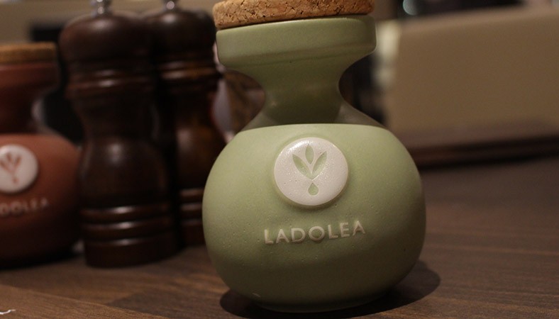 domotel kastri | The Food & Leisure Guide