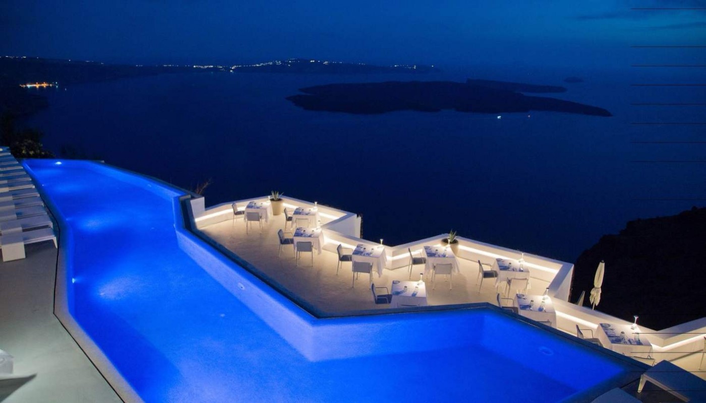 ΣΑΝΤΟΡΙΝΗ: 4 COCKTAIL BAR ΞΕΝΟΔΟΧΕΙΩΝ ΣΤΗΝ ΠΡΩΤΗ ΓΡΑΜΜΗ ΚΑΙ ΑΛΛΕΣ...ΓΛΥΚΟΠΙΚΡΕΣ ΙΣΤΟΡΙΕΣ | The Bars