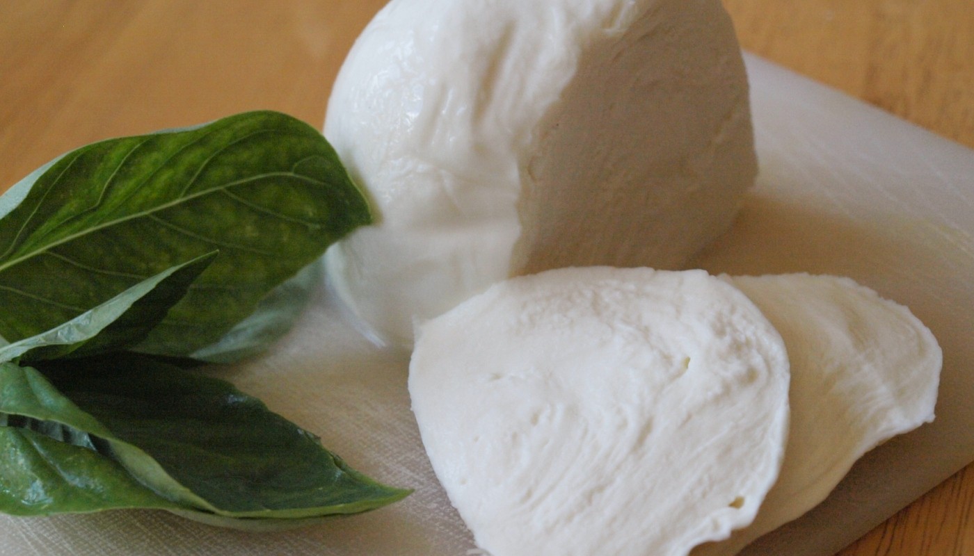 MOZZARELLA: Η ΤΥΠΙΚΗ ΙΤΑΛΙΔΑ | Tips & Tricks