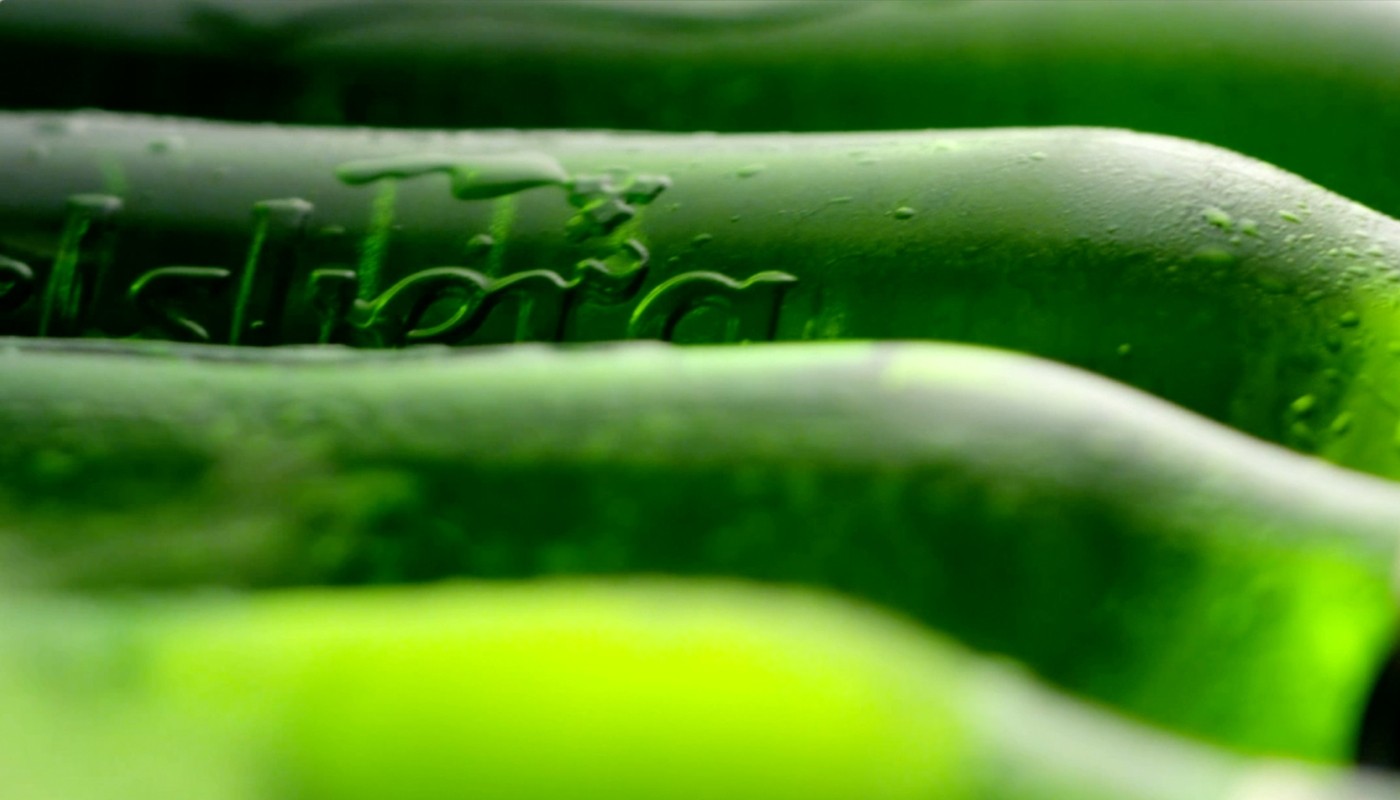 CARLSBERG: Η ΙΣΤΟΡΙΑ ΕΝΟΣ ΧΙΠΣΤΕΡ ΠΟΥ ΕΘΕΣΕ ΩΣ ΜΟΝΙΜΟ ΣΚΟΠΟ ΤΟΥ ΝΑ ΕΞΕΛΙΣΣΕΙ ΤΗΝ ΤΕΧΝΗ ΤΟΥ ΝΑ ΦΤΙΑΧΝΕΙ ΜΠΙΡΑ | Beer Stories