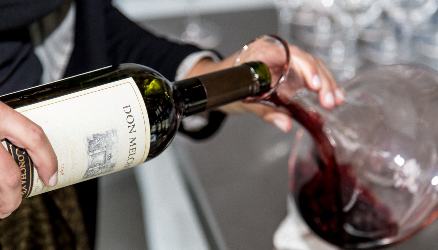 ΕΙΝΑΙ ΑΠΑΡΑΙΤΗΤΗ Η ΜΕΤΑΓΓΙΣΗ ΤΟΥ ΚΡΑΣΙΟΥ ΣΕ ΚΑΡΑΦΑ; | Tips & Tricks