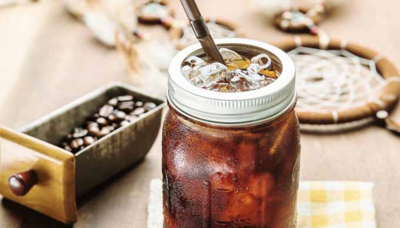 COLD BREW:  Η ΠΑΓΩΜΕΝΗ ΕΠΙΘΕΣΗ ΤΟΥ ΚΑΦΕ ΦΙΛΤΡΟΥ. | Coffee Corner