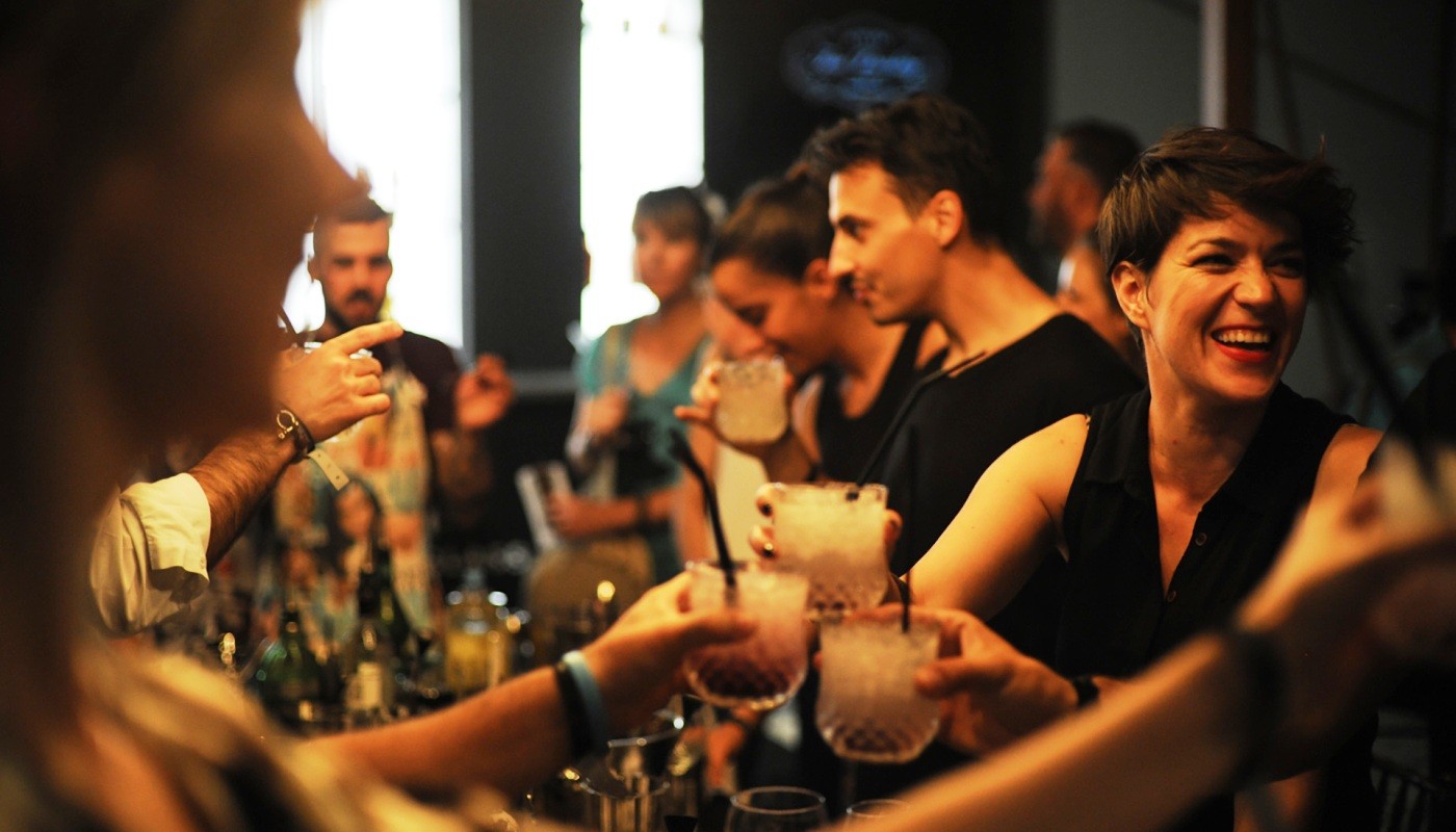 ATHENS FINE DRINKING: Η ΕΠΙΓΕΥΣΗ ΤΗΣ ΜΕΓΑΛΗΣ ΔΙΟΡΓΑΝΩΣΗΣ...ΠΟΥ ΣΥΝΕΧΙΖΕΤΑΙ | Θέματα