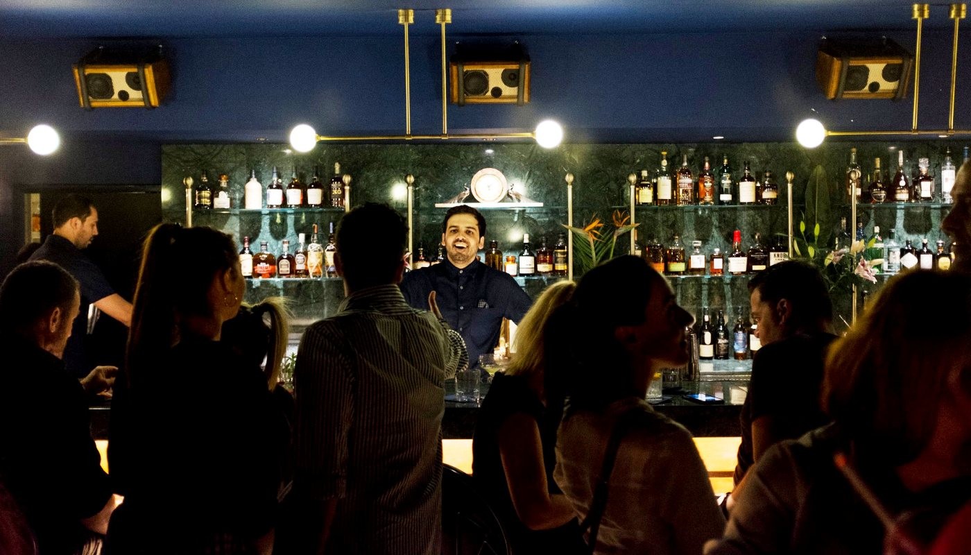 MARY PICKFORD, ΕΝΤΥΠΩΣΕΙΣ ΑΠΟ ΤΟ BAR-OPENING ΤΗΣ ΣΕΖΟΝ | The Bars