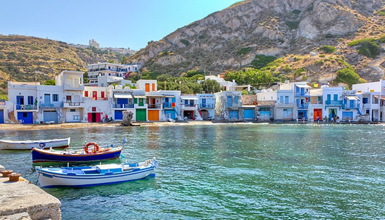 DELICIOUS MILOS: ΓΕΥΣΤΙΚΑ ΣΤΙΓΜΙΟΤΥΠΑ ΑΠΟ ΤΑ ΕΣΤΙΑΤΟΡΙΑ ΤΟΥ ΝΗΣΙΟΥ | Θέματα