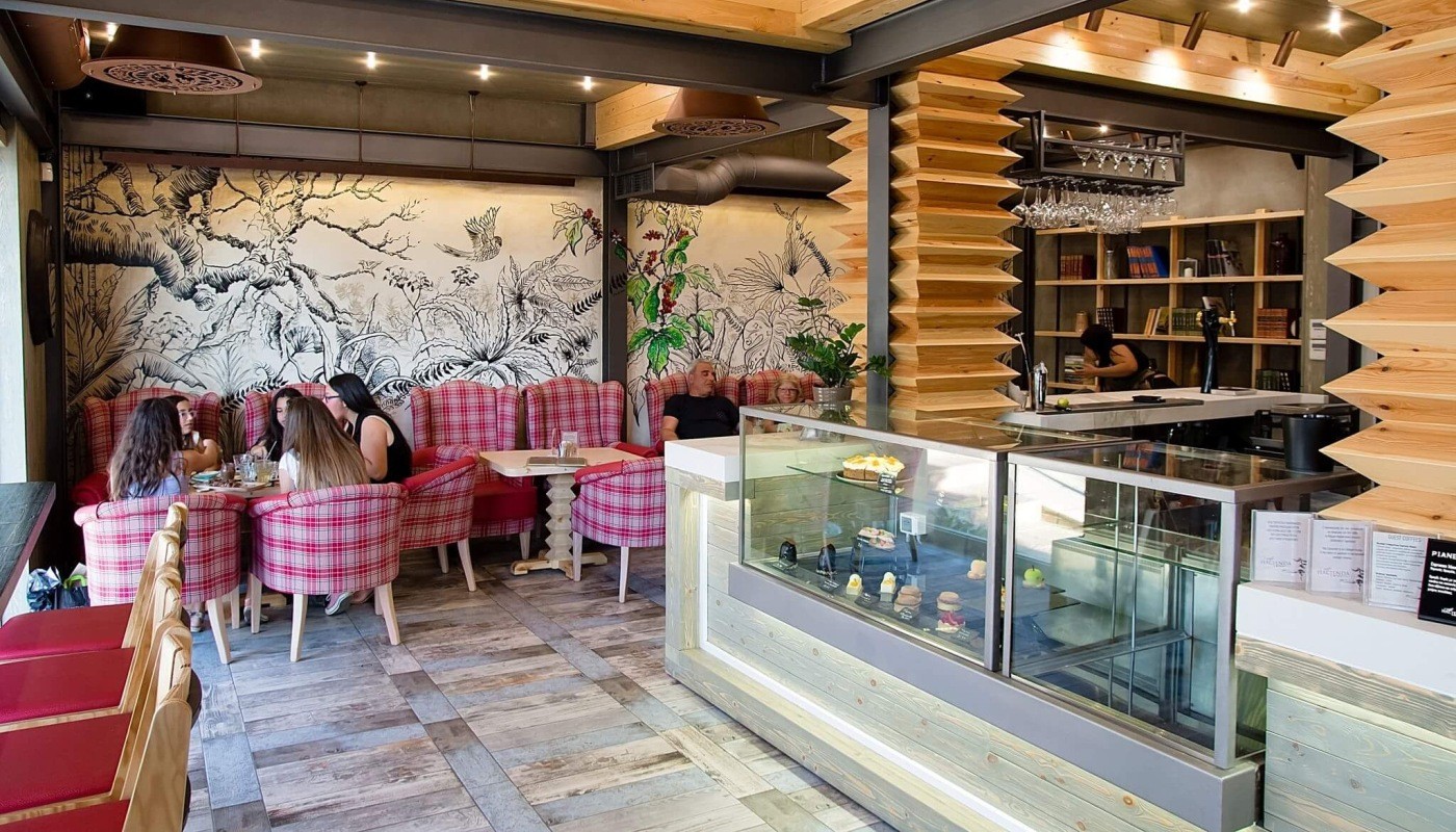 HACIENDA, ΔΥΟ ΞΕΧΩΡΙΣΤΑ CAFE ΣΤΟ ΗΡΑΚΛΕΙΟ | Coffee Corner