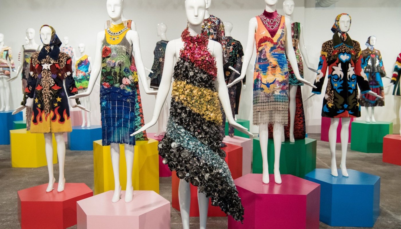 MARY: QUEEN OF PRINTS | Θέματα