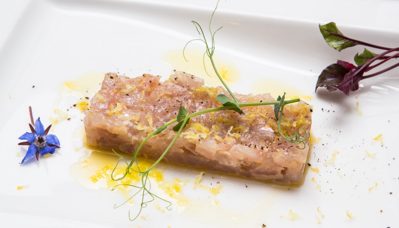 Μαύρη Θάλασσα Ecali Club | The Food & Leisure Guide