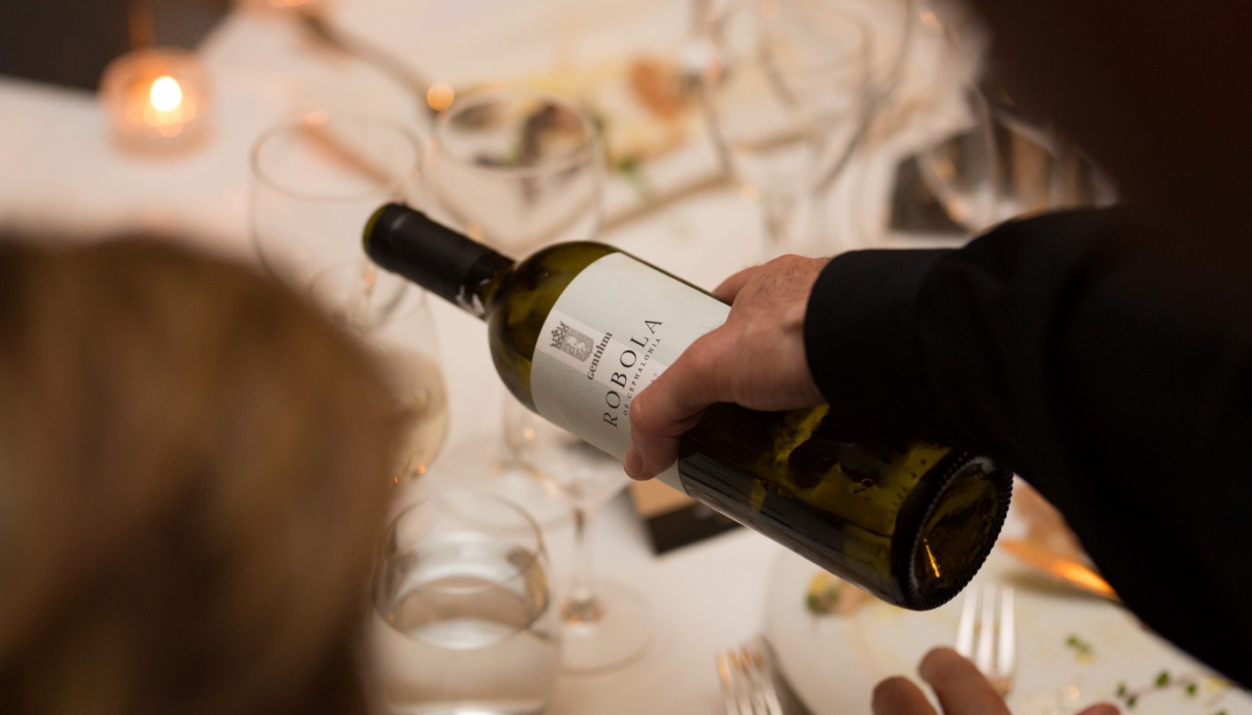 Μαύρη Θάλασσα Ecali Club | The Food & Leisure Guide