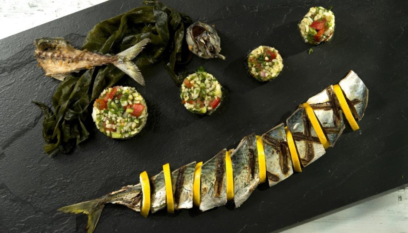 ΤΑ ΠΡΩΤΑ ΒΗΜΑΤΑ ΣΤΑ ΓΑΣΤΡΟΝΟΜΙΚΑ ΜΟΝΟΠΑΤΙΑ ΤΗΣ ΚΑΒΑΛΑΣ | Θέματα