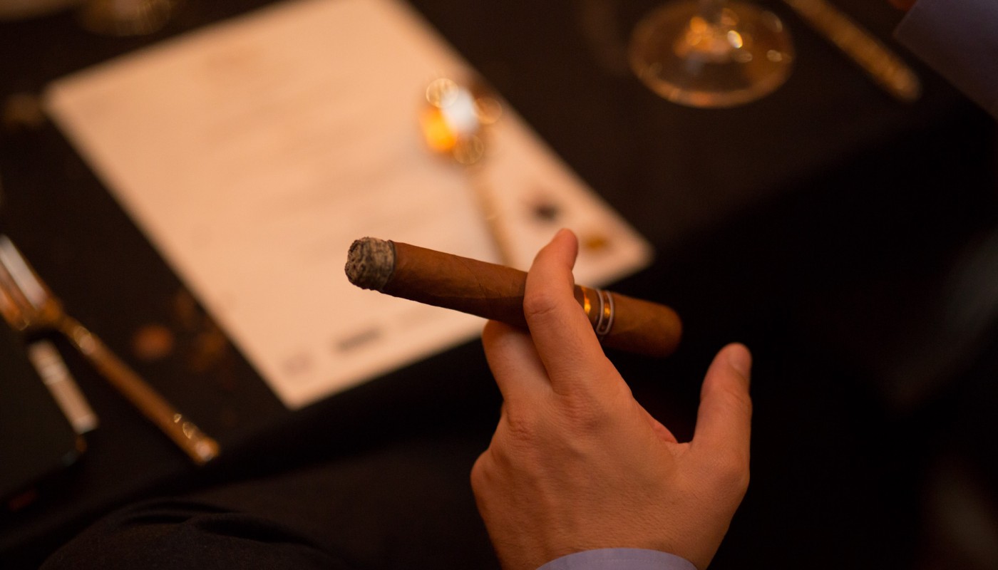 ghost cigar dinner | The Food & Leisure Guide