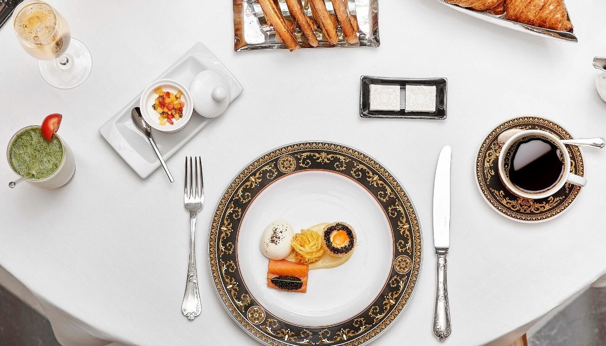 ΓΙΟΡΤΙΝΑ BRUNCH ΚΑΙ ΜΕΣΗΜΕΡΙΑΝΑ ΦΑΓΟΠΟΤΙΑ ΣΕ ΔΕΚΑ ΑΘΗΝΑΪΚΑ ΕΣΤΙΑΤΟΡΙΑ | Θέματα