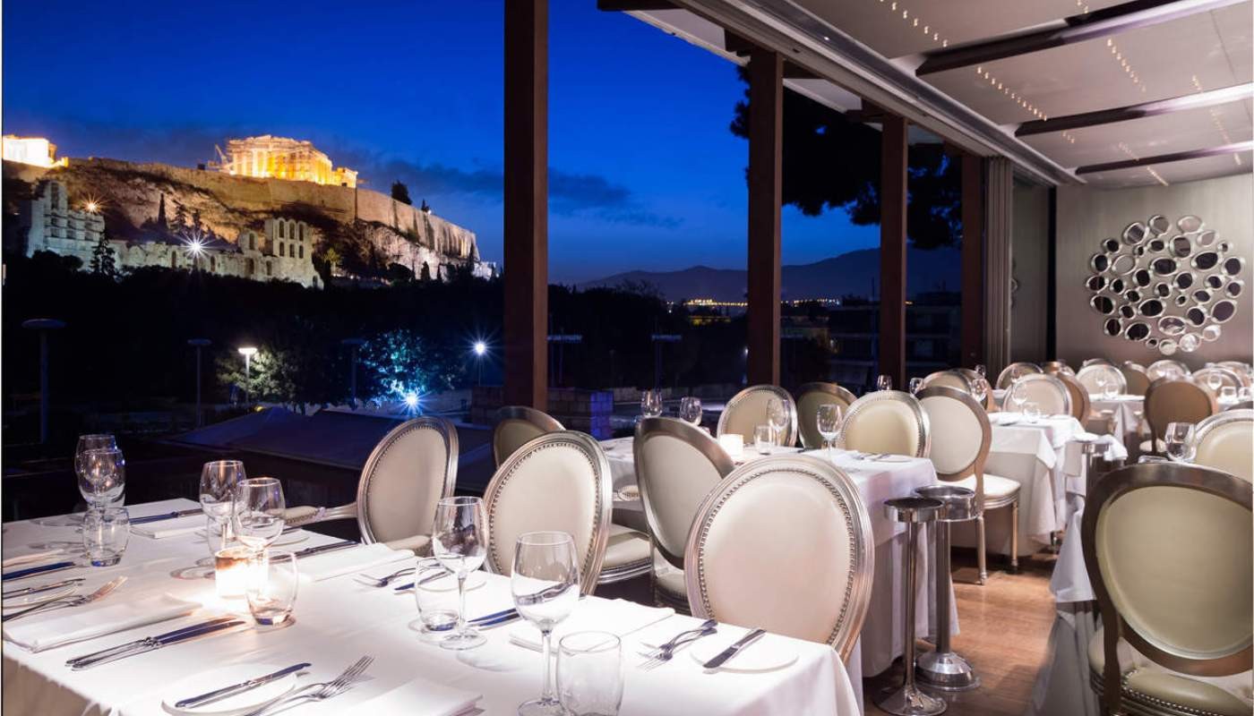ΔΙΟΝΥΣΟΣ, ΚΛΑΣΙΚΗ ΚΟΥΖΙΝΑ ΜΕ ΦΟΝΤΟ ΗΡΩΔΕΙΟ ΚΑΙ ΑΚΡΟΠΟΛΗ | Θέματα