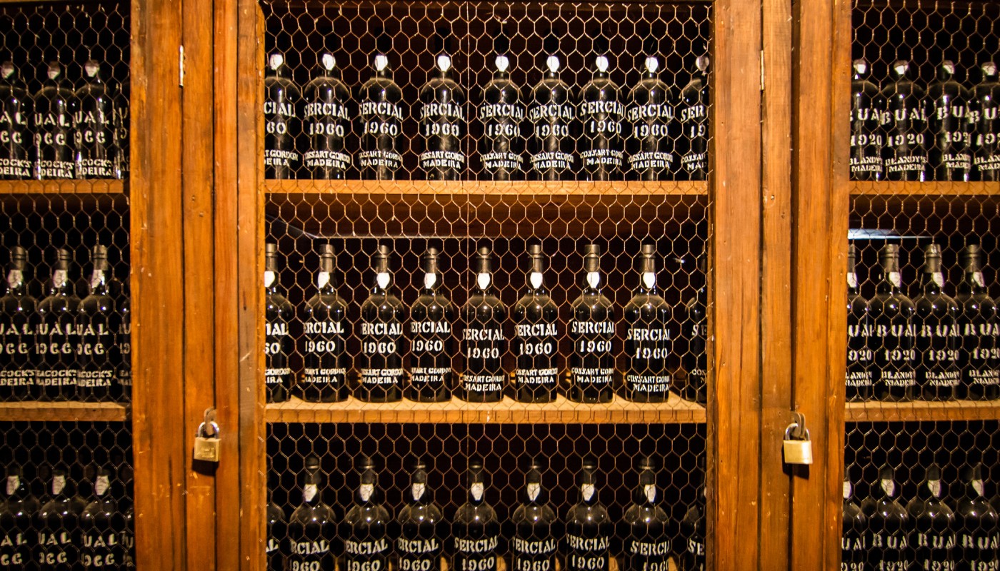 ΣΕ ΠΟΙΑ ΘΕΣΗ ΦΥΛΑΜΕ  ΤΑ ΕΝΙΣΧΥΜΕΝΑ ΚΡΑΣΙΑ; | Tips & Tricks