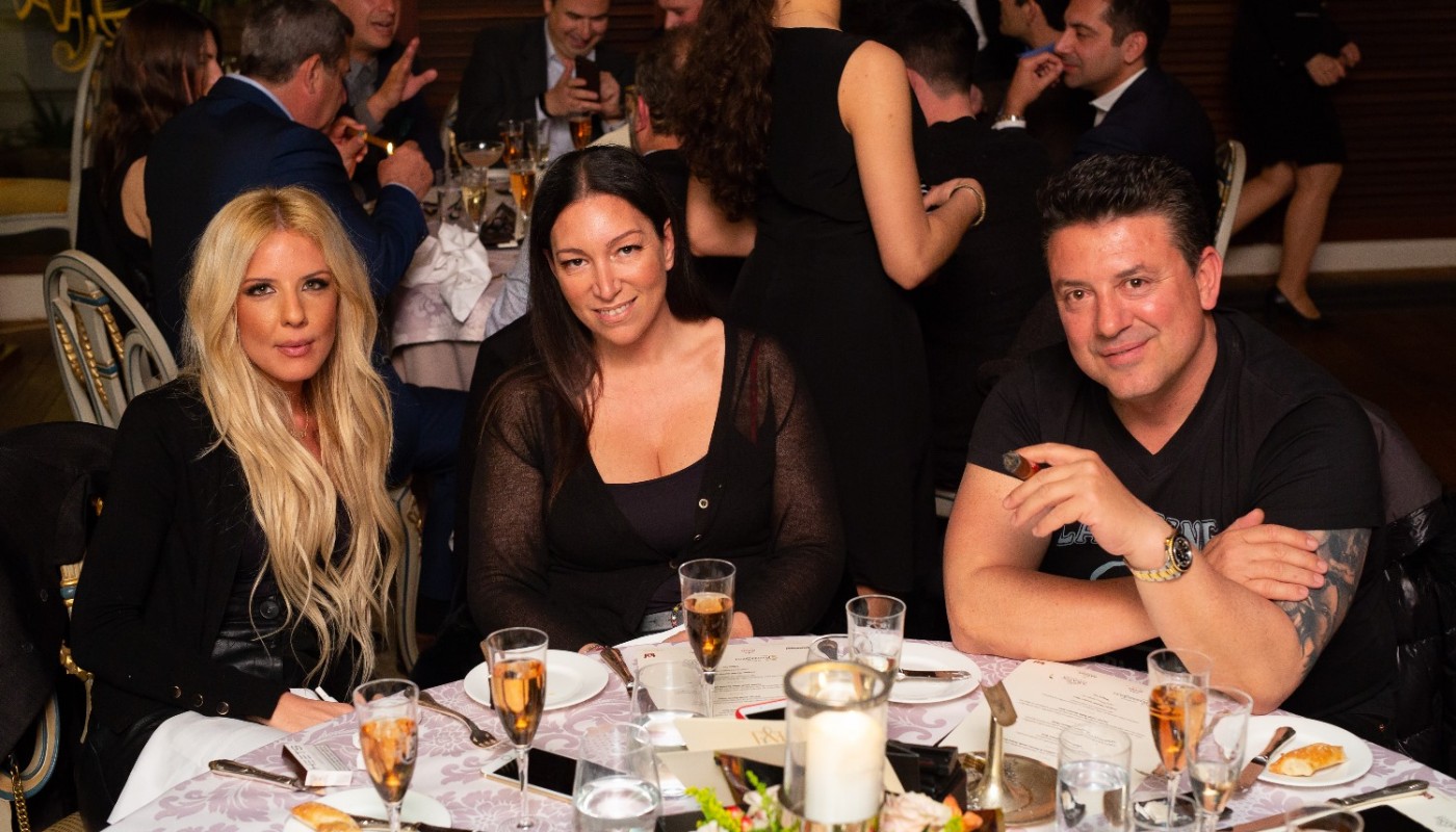 seafood & champagne cigar dinner Alexander`s | The Food & Leisure Guide