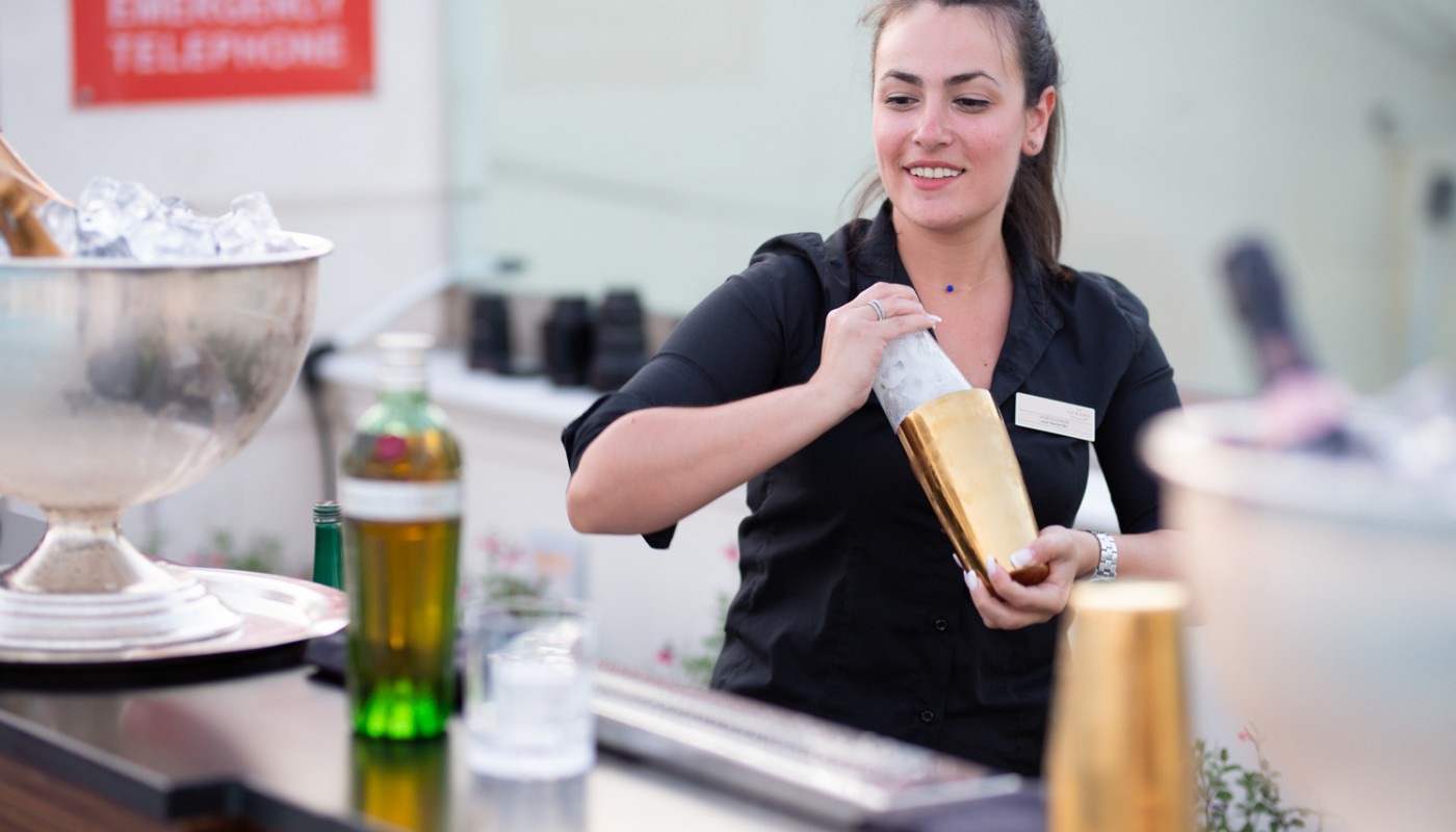 champagne dinner king george | The Food & Leisure Guide