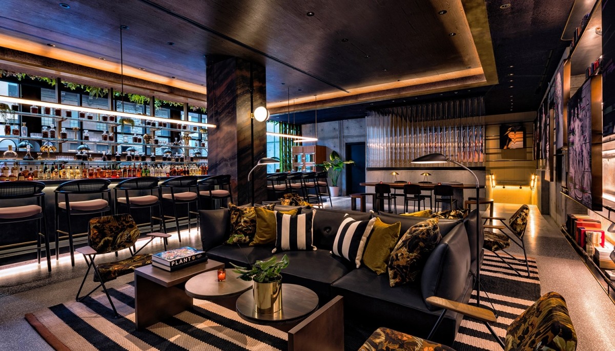 MOXY CHELSEA HOTEL | Θέματα