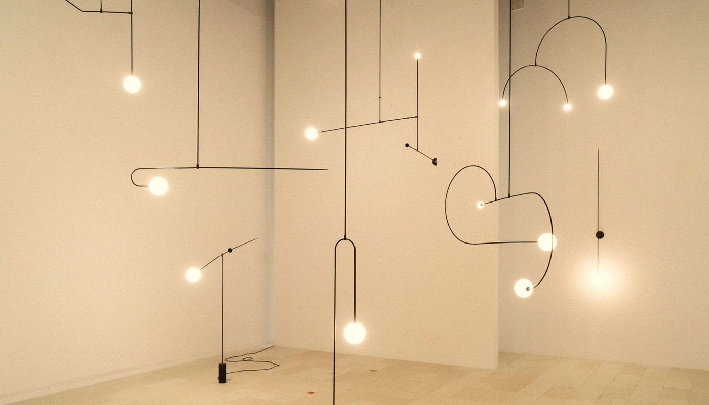ΤΟ ΦΩΤΙΣΤΙΚΟ ΣΥΜΠΑΝ ΤΟΥ MICHAEL ANASTASSIADES | Objects of Desire