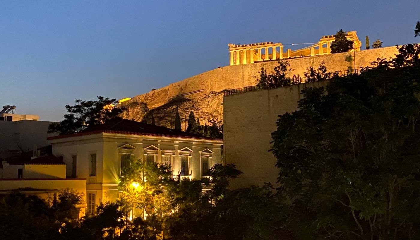 ΕΣΤΙΑΤΟΡΙΟ ΤΟΥ ΜΟΥΣΕΙΟΥ ΤΗΣ ΑΚΡΟΠΟΛΗΣ: ΕΥΛΟΓΕΣ ΑΠΟΡΙΕΣ... | Θέματα