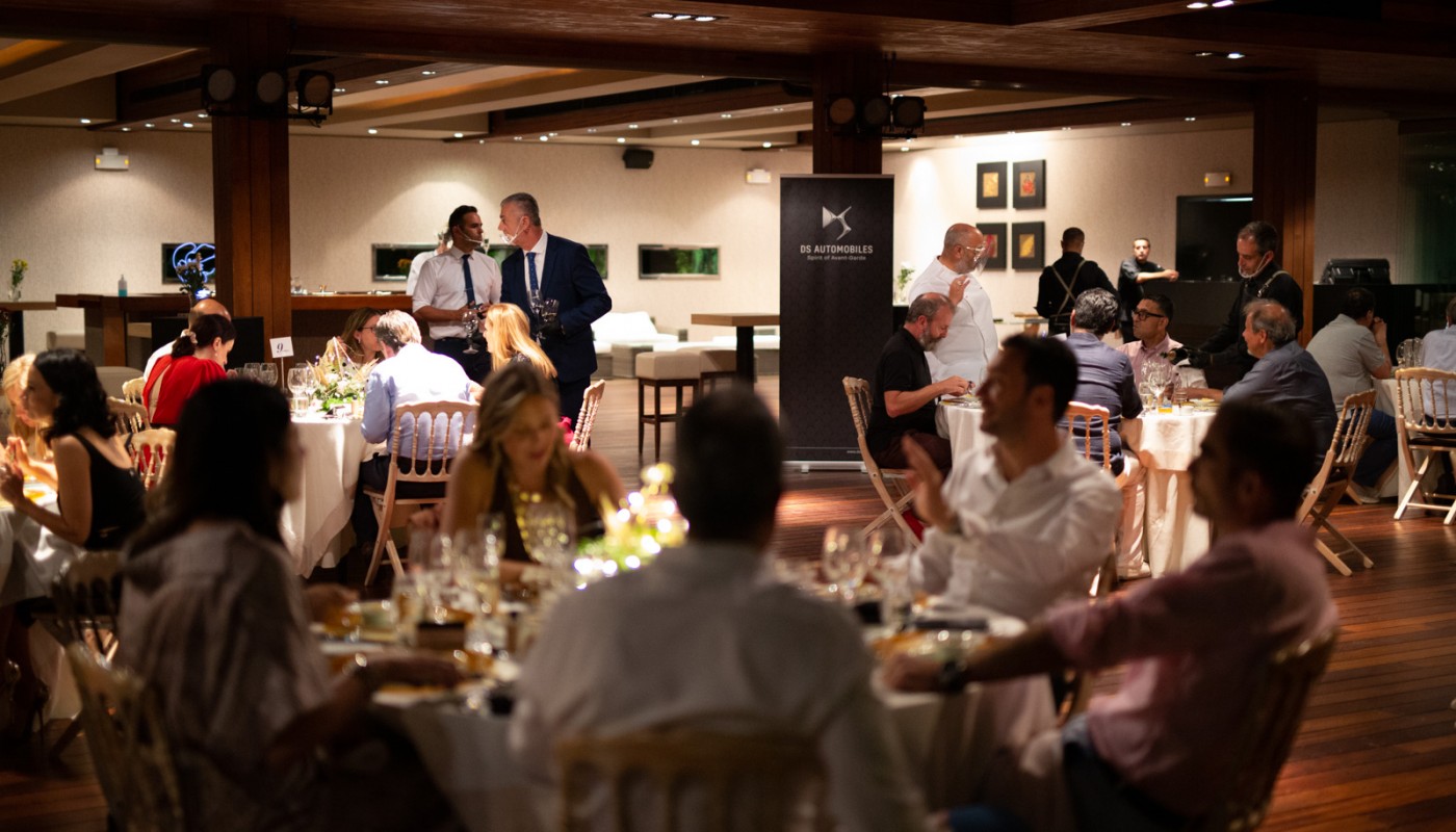 travolta fnl garden | The Food & Leisure Guide