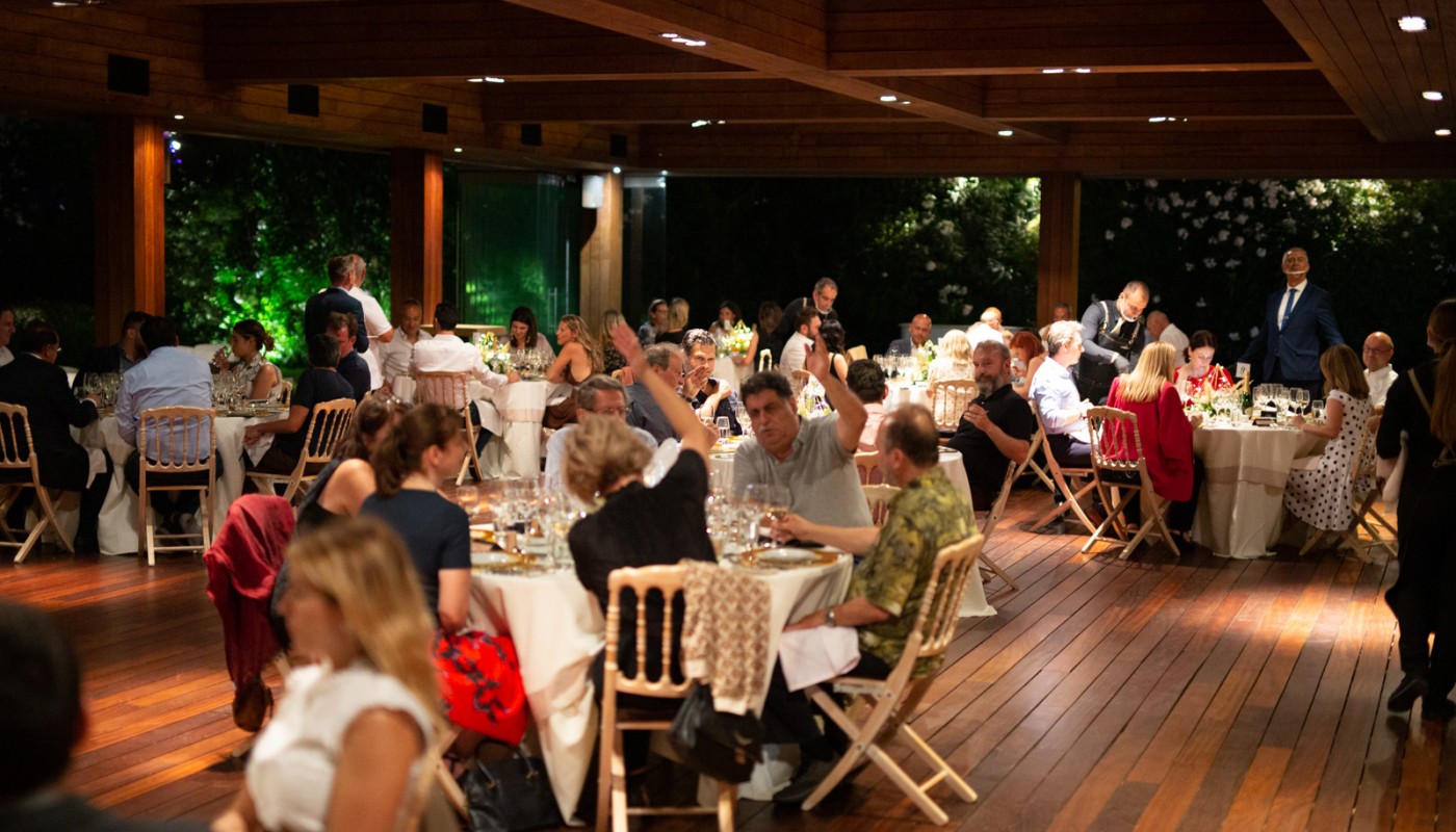 travolta fnl garden | The Food & Leisure Guide