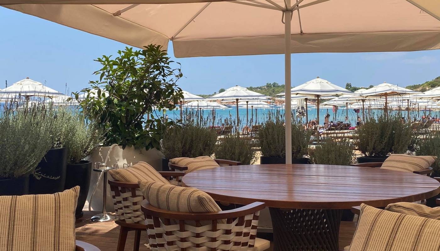 PRIVILEGE BEACH-HOUSE, ΓΑΣΤΡΟΝΟΜΙΑ ΚΑΙ ΔΙΑΣΚΕΔΑΣΗ ΕΠΙΠΕΔΟΥ ΣΤΗΝ ASTIR BEACH | Νέα