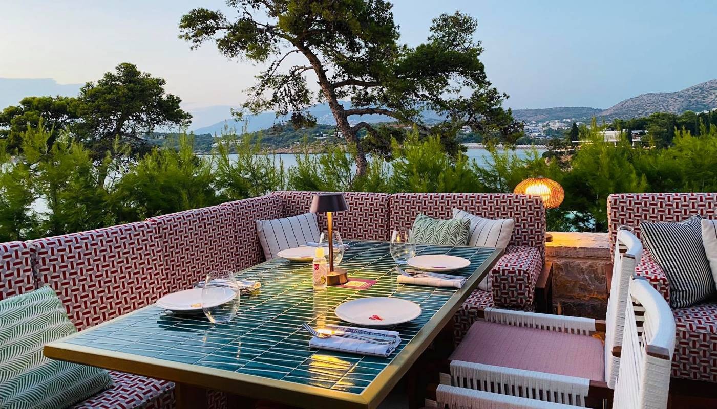 BEEFBAR ATHENS: ΟΤΑΝ ΤΟ FINE-DINING ΣΥΝΑΝΤΗΣΕ ΤΟ ΚΡΕΑΣ | Θέματα