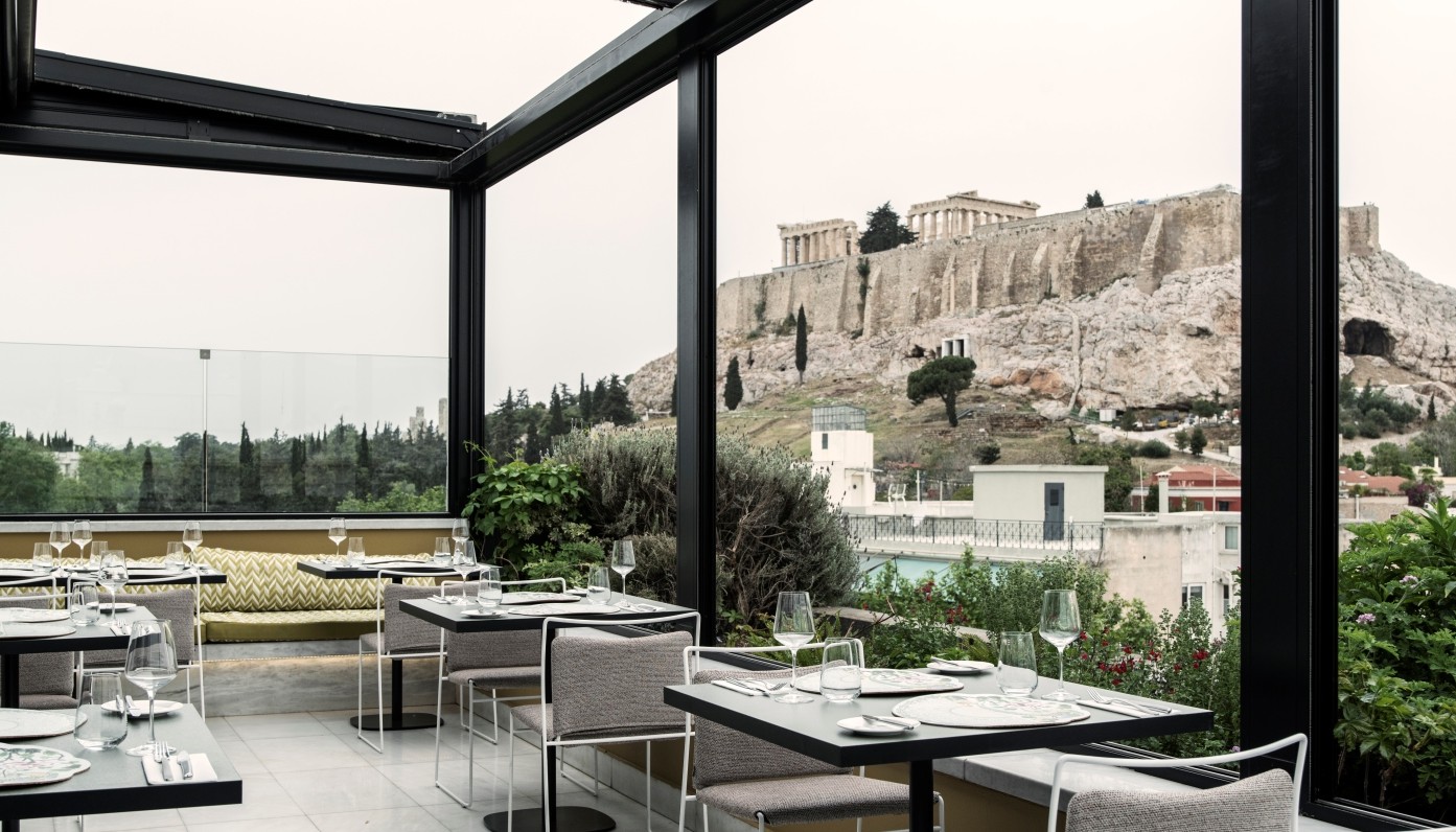 ΕΣΤΙΑΣΗ: Η ΕΠΑΝΕΚΚΙΝΗΣΗ | Editor's Note