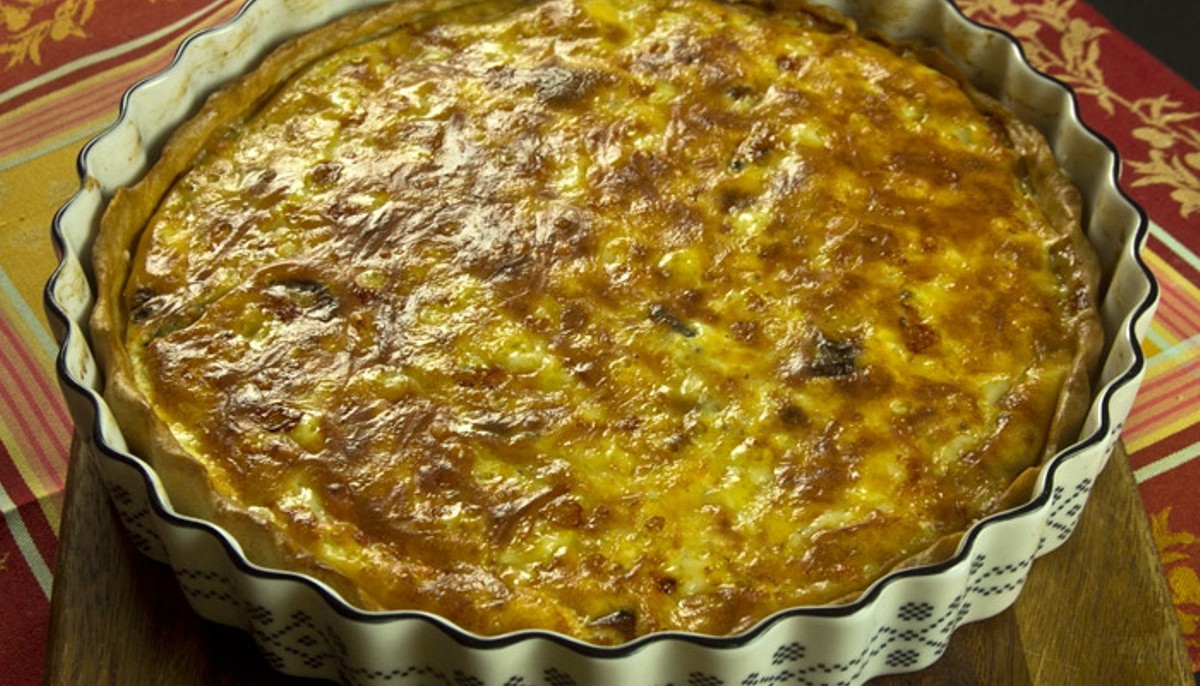 Η ΔΙΕΘΝΗΣ QUICHE LORAINE ΕΠΙΣΤΡΕΦΕΙ ΣΤΙΣ ΡΙΖΕΣ ΤΗΣ | Συνταγές