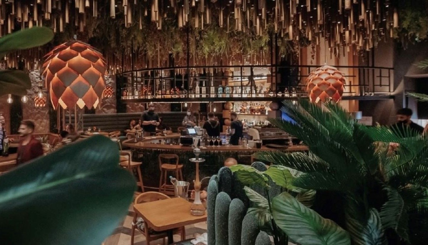 IGUAZU: ΖΟΥΓΚΛΑ ΓΕΥΣΕΩΝ ΣΤΗΝ ΠΛΑΤΕΙΑ ΒΡΑΖΙΛΙΑΣ | Κριτικές Εστιατορίων