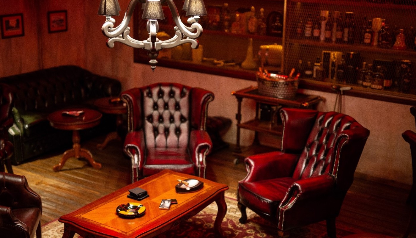 THE SINGLE CASK BAR ATHENS AT ANGUS HUDSON | Νέα