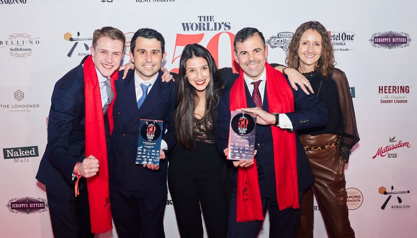 WORLD’S 50 BEST BARS 2021: ΠΡΩΤΟ ΤΟ CONNAUGHT BAR, ΤΕΤΑΡΤΟ ΤΟ THE CLUMSIES! | Νέα